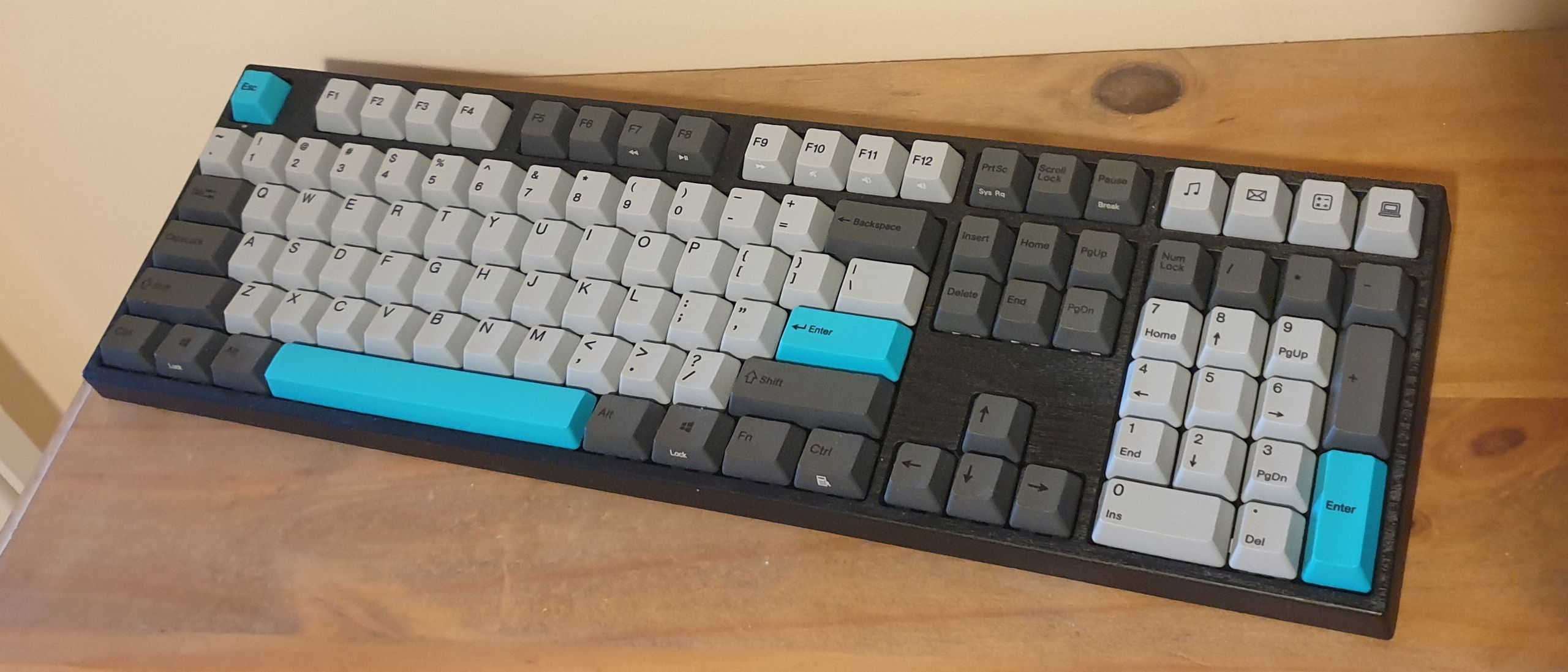 Varmilo Keyboard With Ec Switches V2