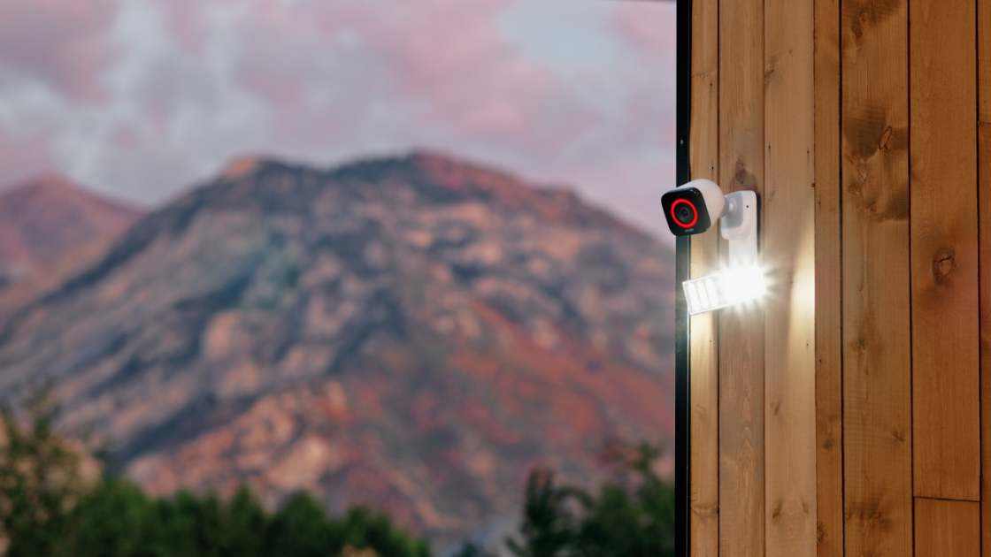 Vivint Spotlight Pro