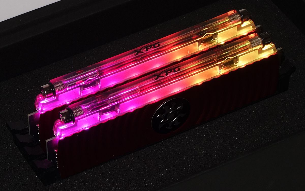 XPG Spectrix D80 DDR4-3200 32GB