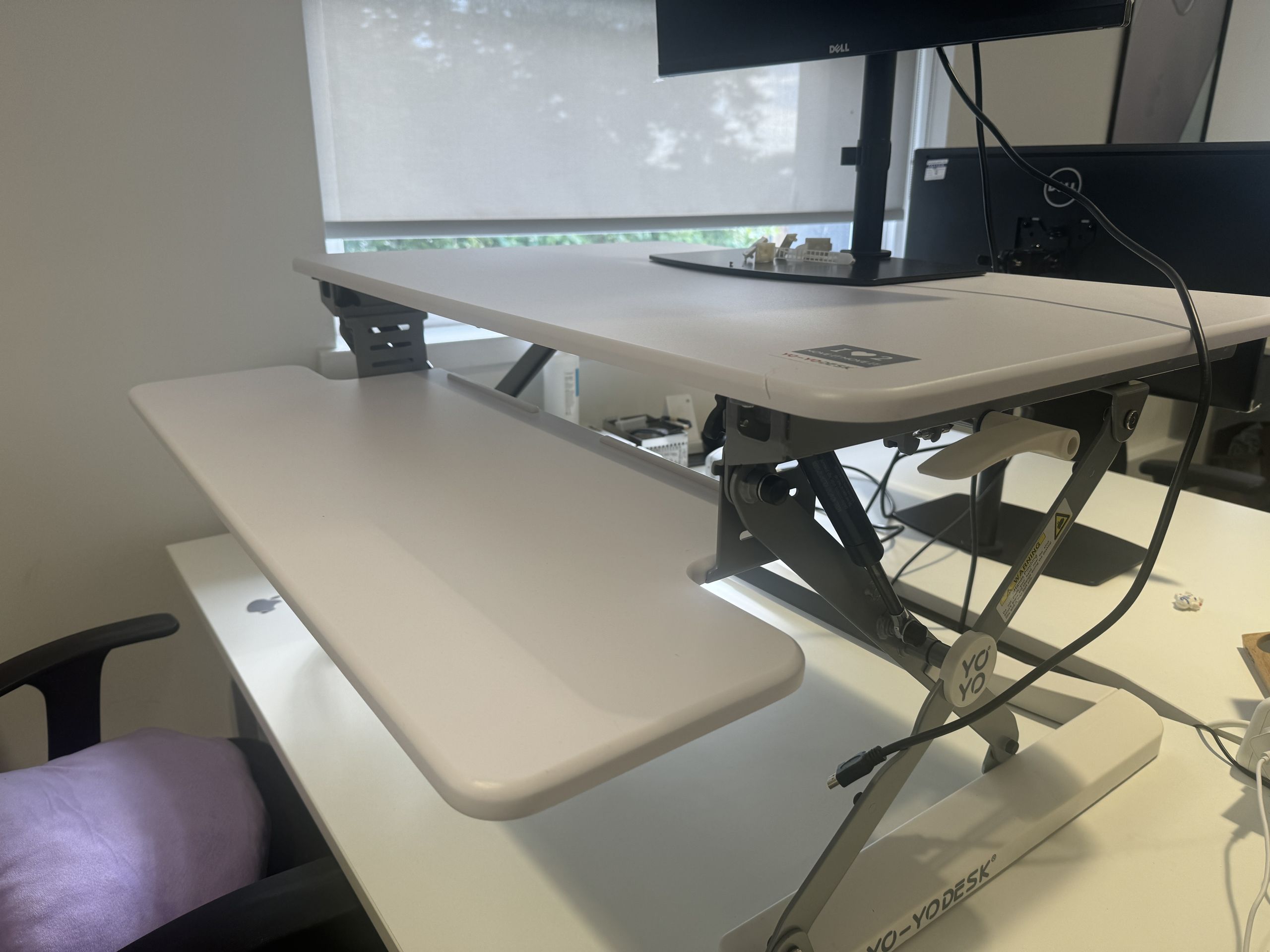 Yo-Yo Desk 90